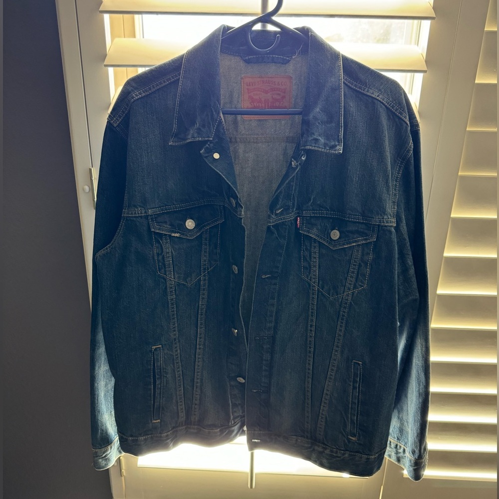 Levis trucker jacket